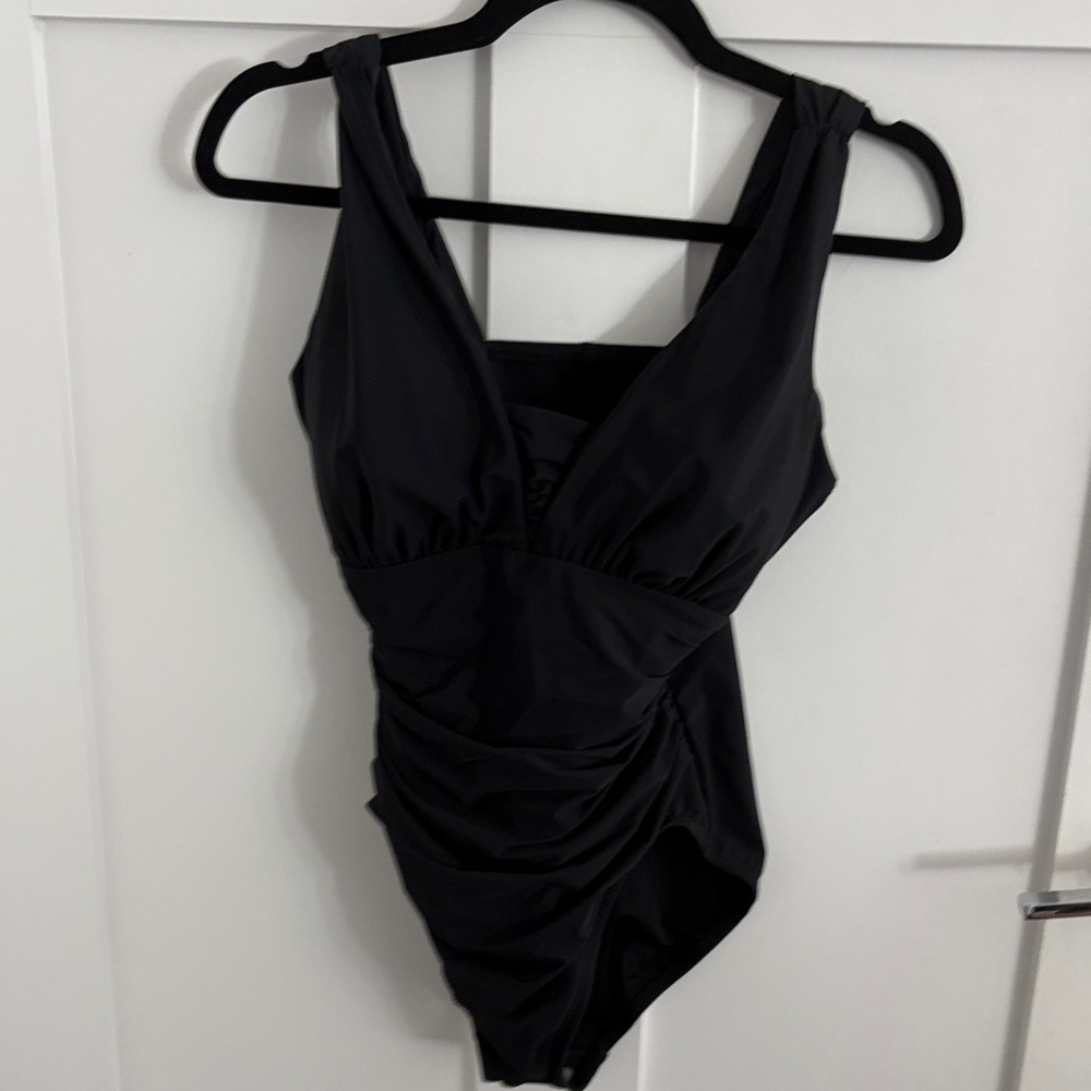 Lands' End Elegant Black Swimwear
